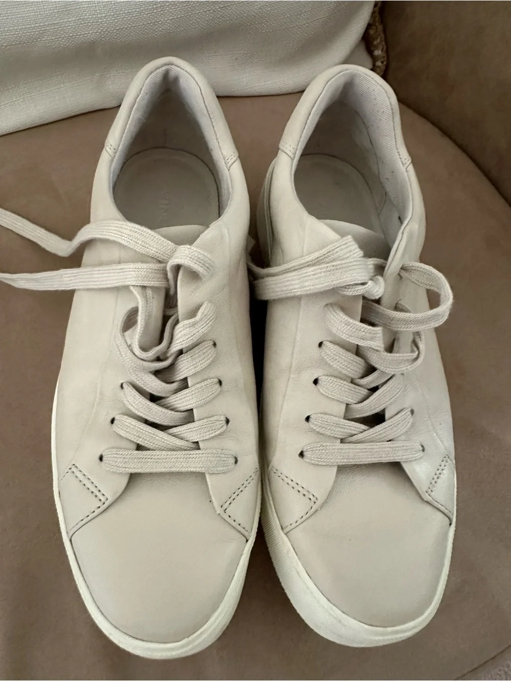 Vince Benfield platform sneakers Platform Leather Sneakers in Light Taupe size 7_5